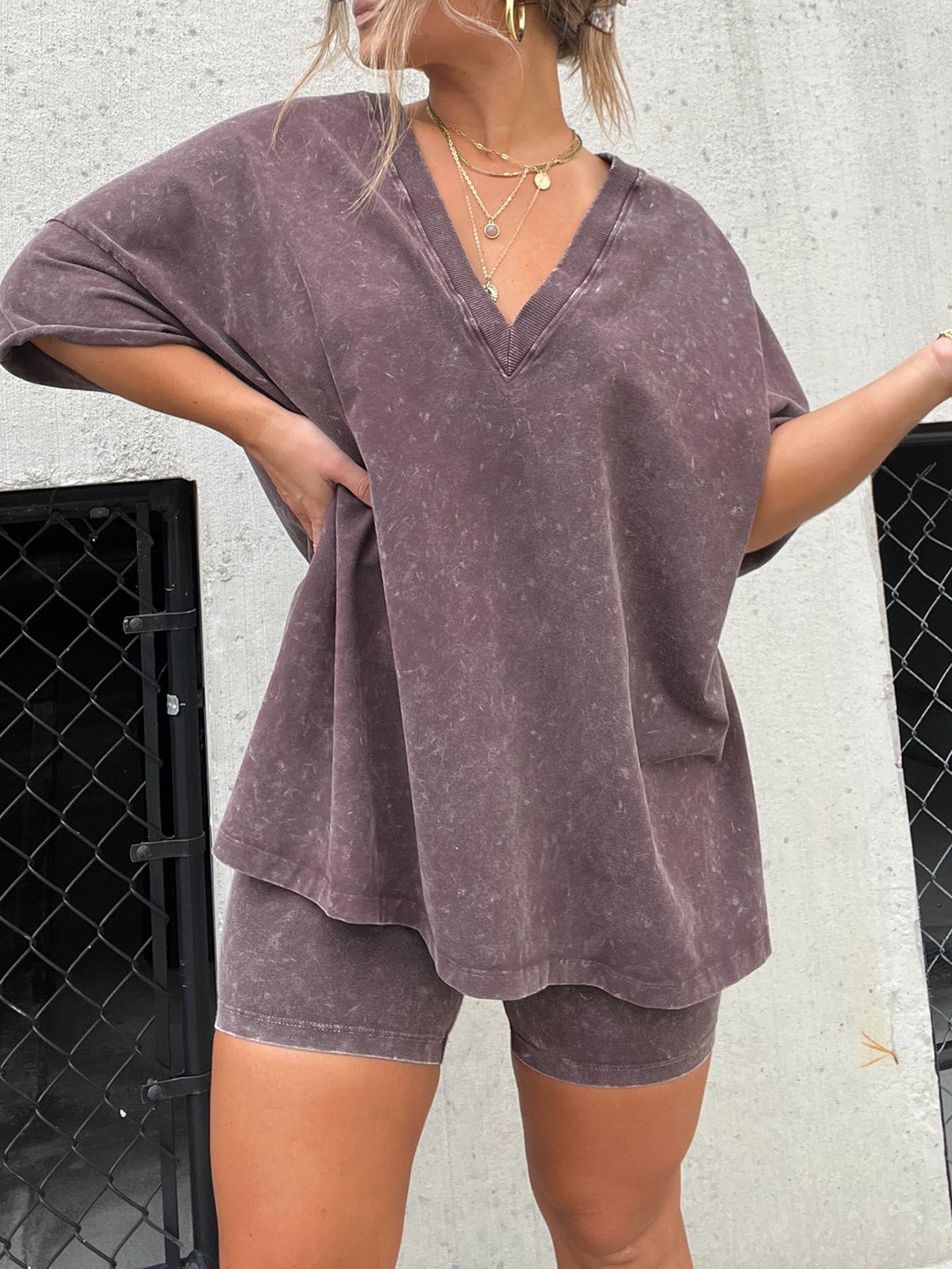 Amarra Relaxed T-Shirt and Shorts Set for Ultimate Comfort Purple