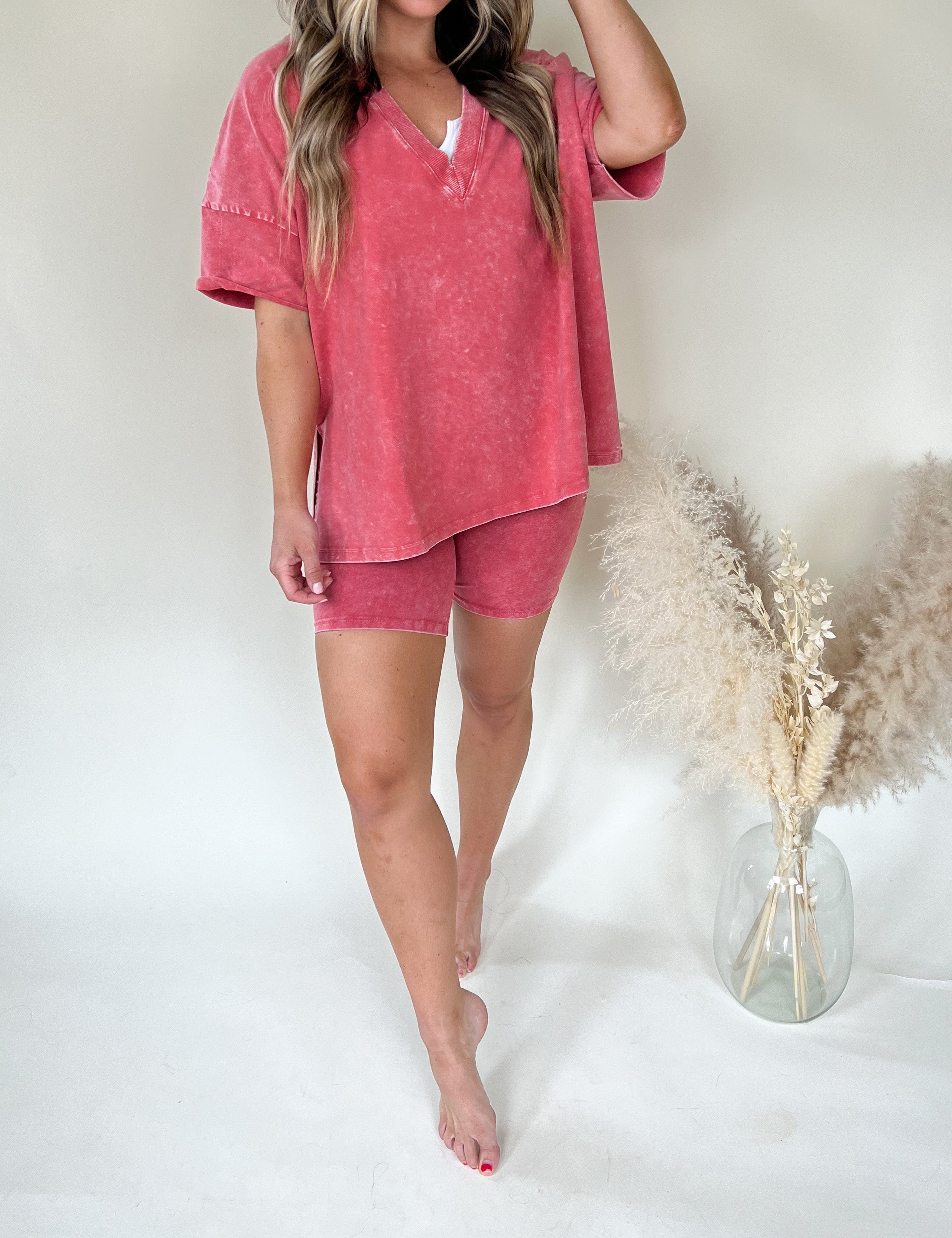 Amarra Relaxed T-Shirt and Shorts Set for Ultimate Comfort Pink
