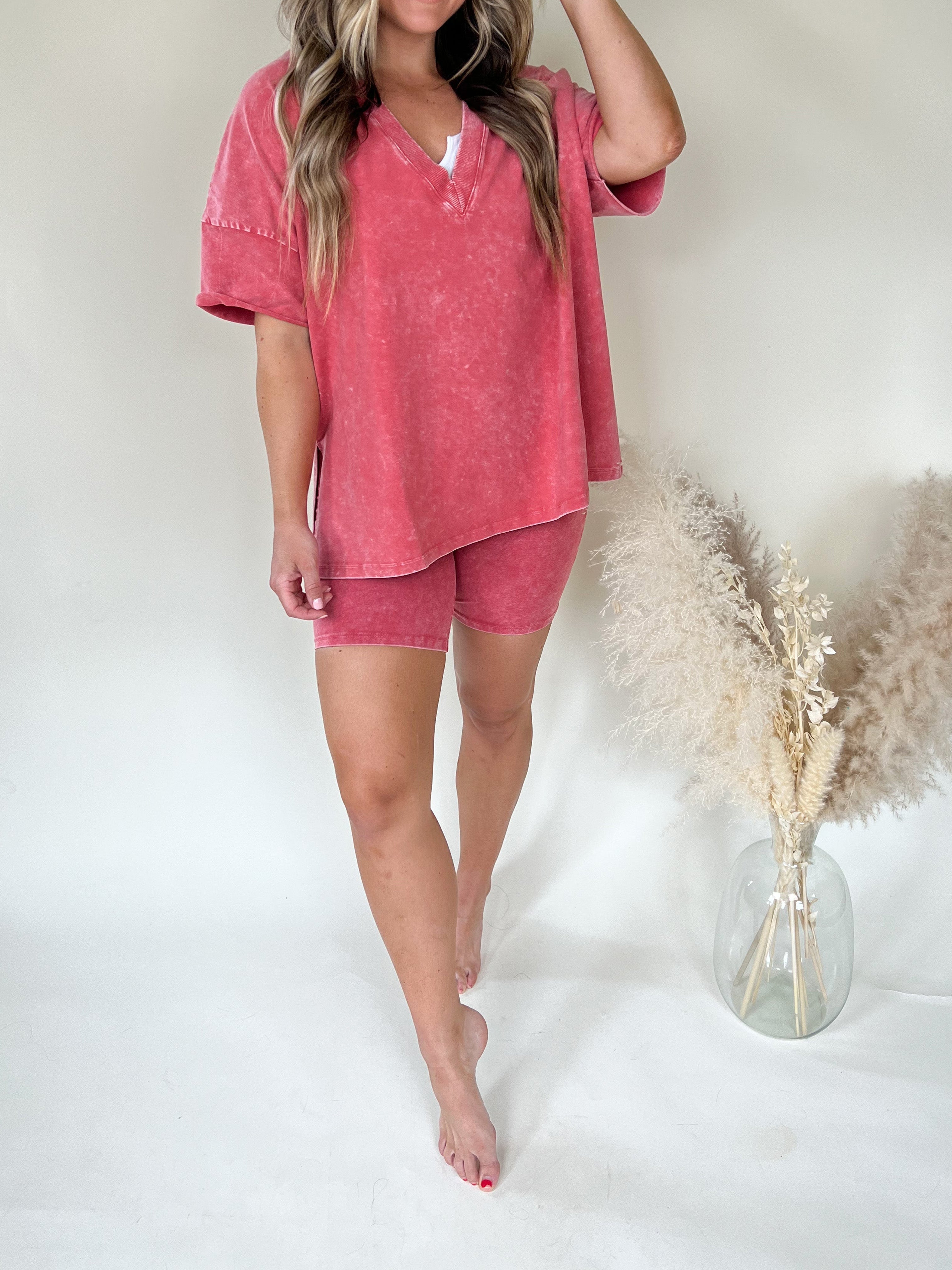Amarra Relaxed T-Shirt and Shorts Set for Ultimate Comfort Pink