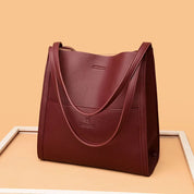 Mathilde - Vegan Leather Shoulder Bag Red