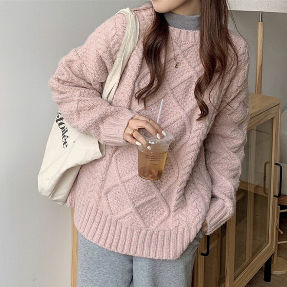 Magnolia Cable Knit Chunky Jumper for Cozy Style and Comfort