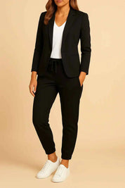Elegant Tailored Women's Suit for Professional Confidence - New Family Finds