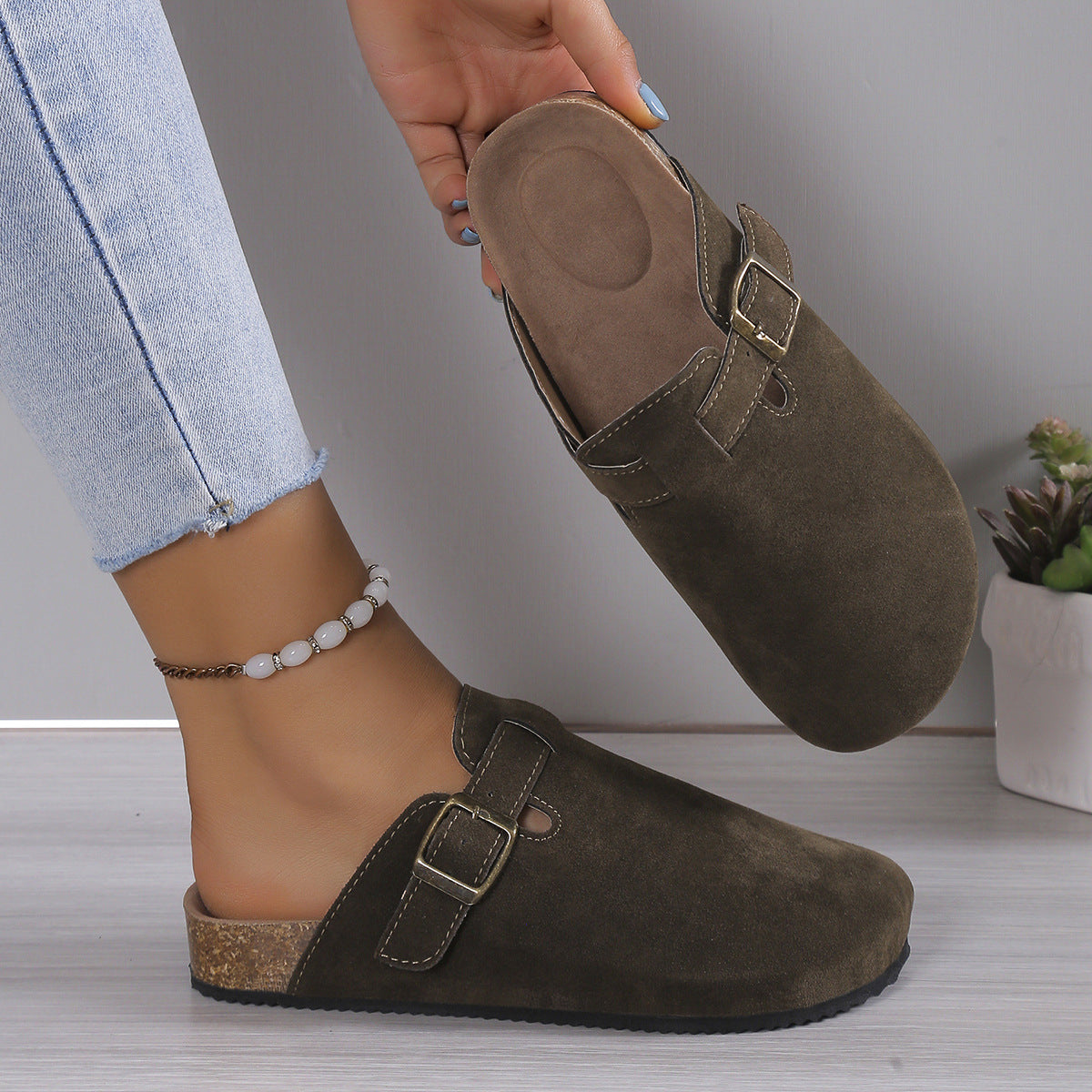 Enrico Buckle Slip-On Clogs Army Green