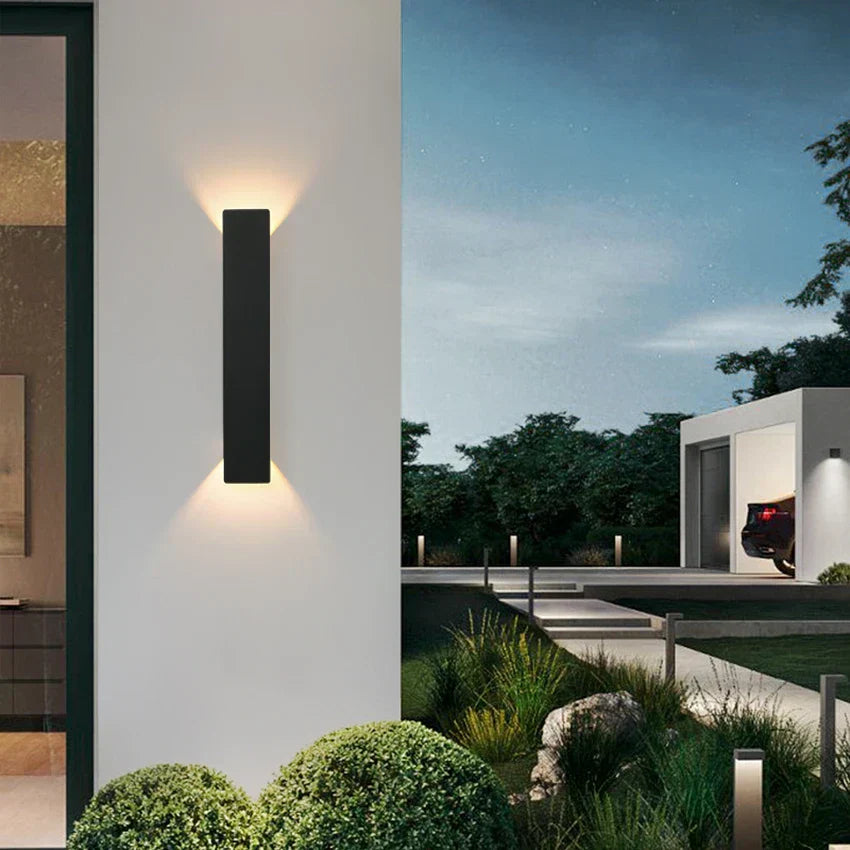 DoubleGlow Outdoor Wall Light