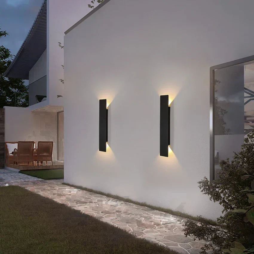 DoubleGlow Outdoor Wall Light