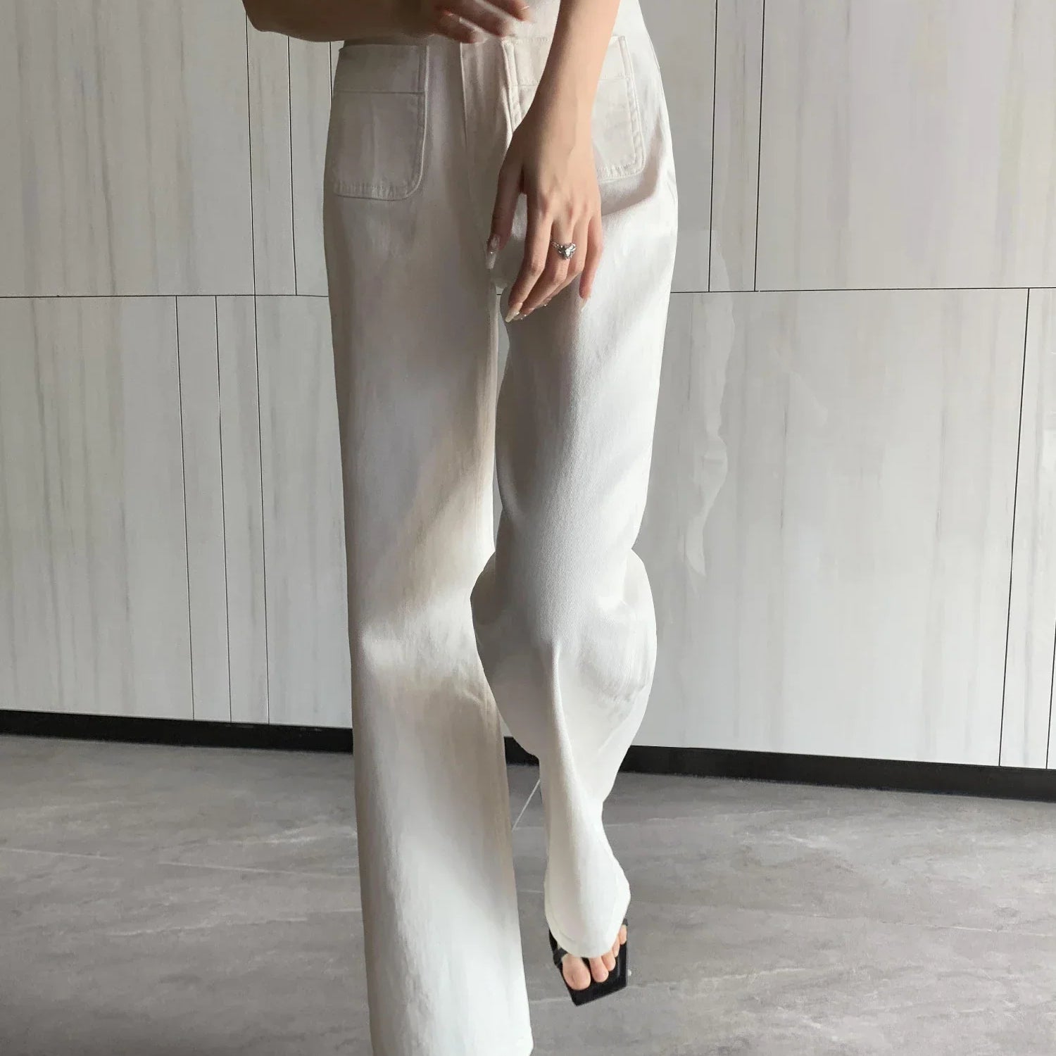 Kiera - High-Waisted Vintage Wide-Leg Denim Pants White