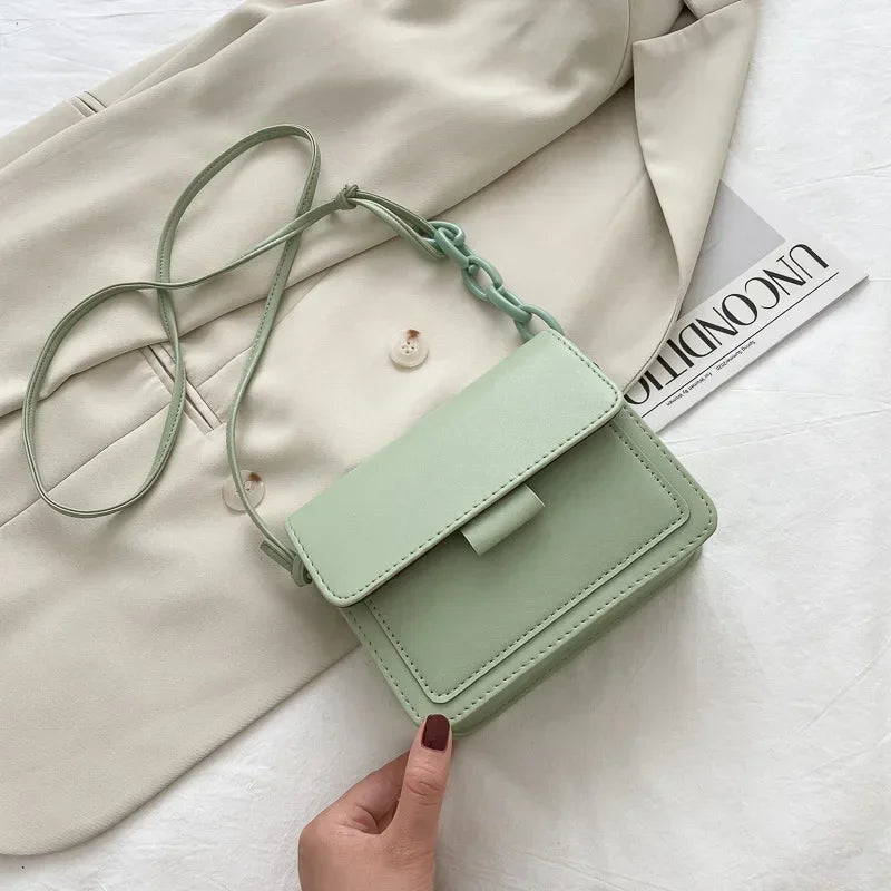 Trista Classic Leather Crossbody Bag with Flap Closure for Stylish Convenience Green