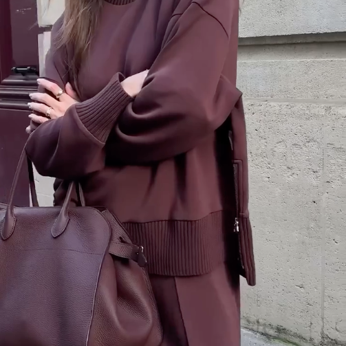 Elegant Women Set For Upscale Events And Dinners Worldwide