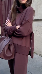 Elegant Women Set For Upscale Events And Dinners Worldwide - New Family Finds