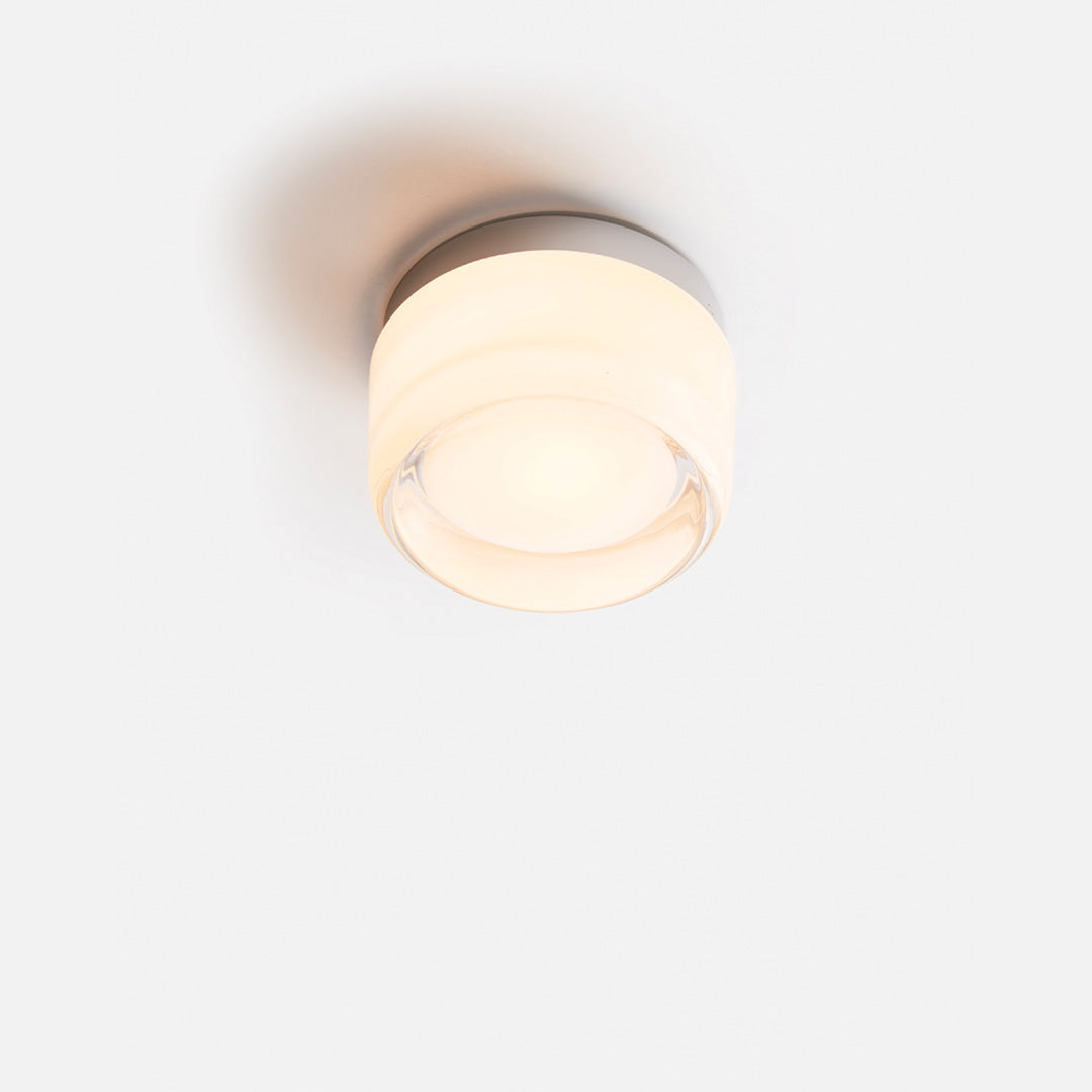 Vivid - Chic Illumination White