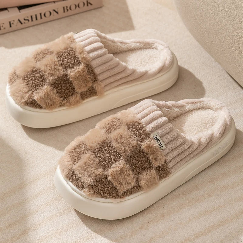 Peachy Plaid Plush Indoor Slippers Chocolate 40-41