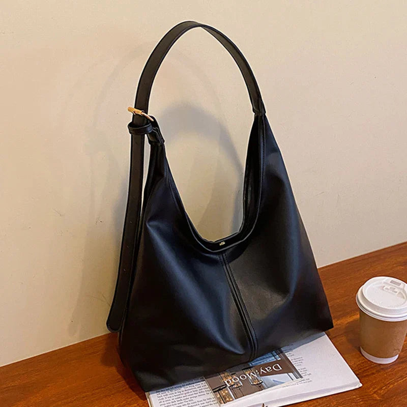 Leyna Spacious Leather Tote Bag - Perfect for Everyday Use Black