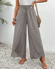 Magdalene - Women's Geometric Print Wide-Leg Trousers Black