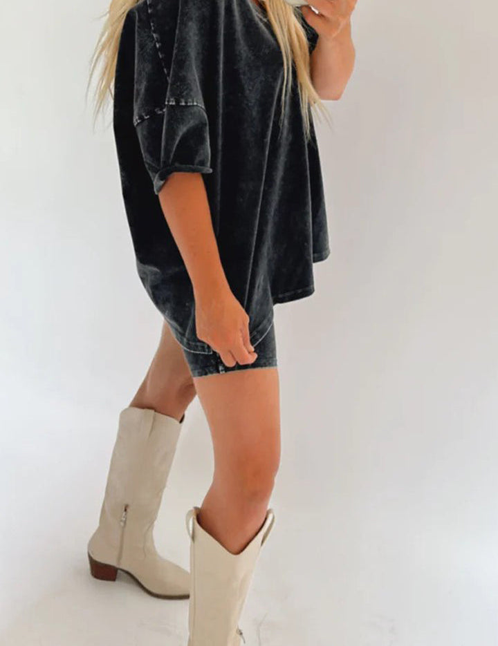 Amarra Relaxed T-Shirt and Shorts Set for Ultimate Comfort