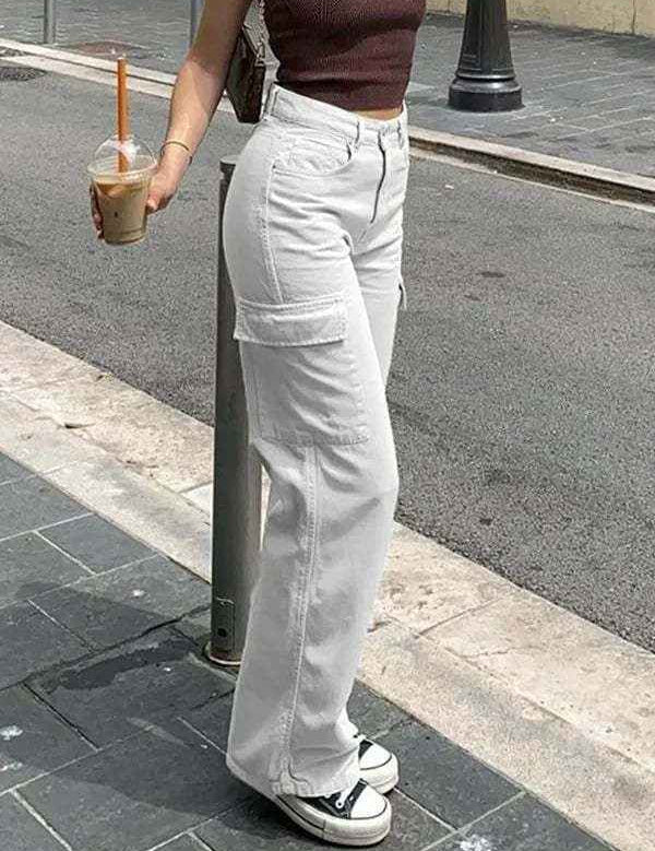 Adjustable Women's Cargo Pants For Everyday Comfort