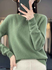 Cozy Knit Sweater for Warmth and Relaxed Everyday Wear