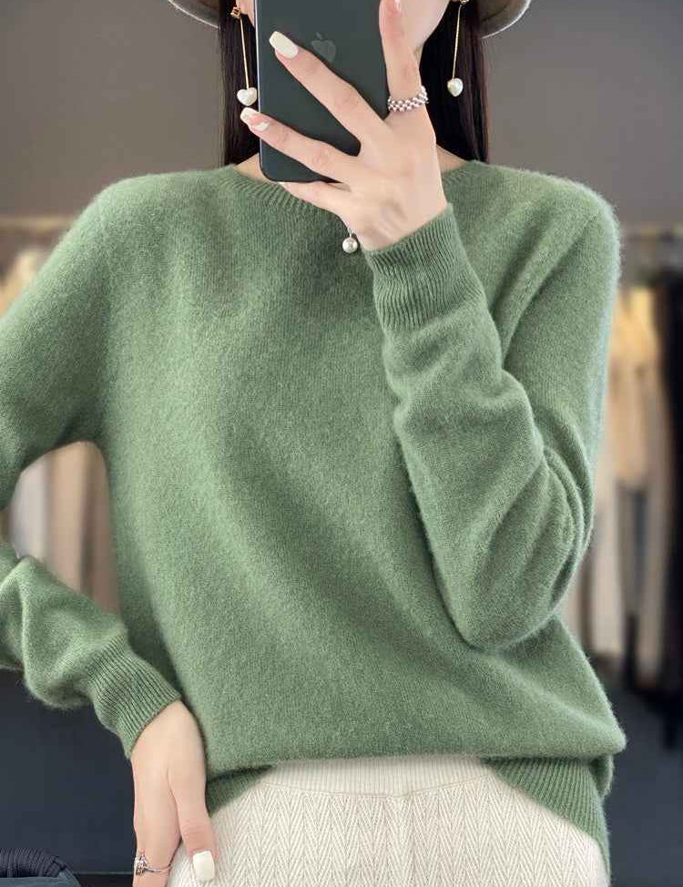 Cozy Knit Sweater for Warmth and Relaxed Everyday Wear