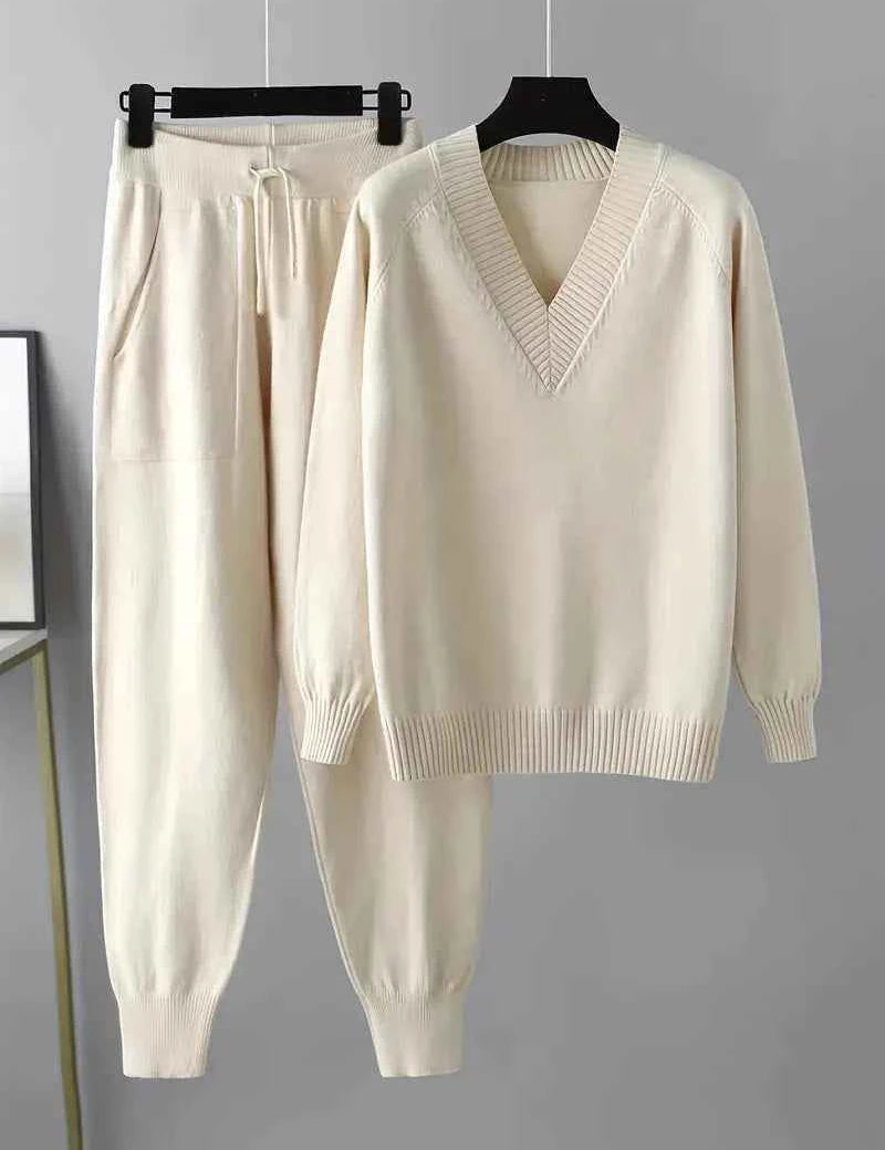 Neutral Knit Two Piece Set With Long Sleeves For Everyday - New Family Finds