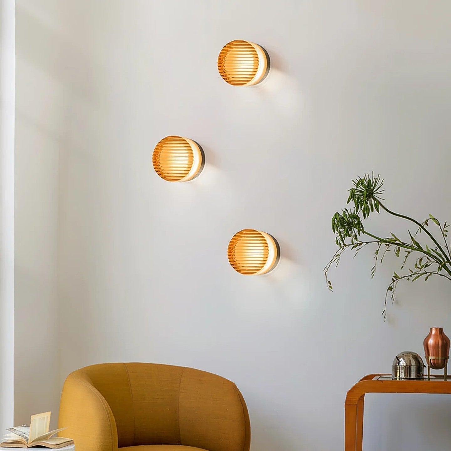 Contemporary Round Wall Sconce - Cristallin