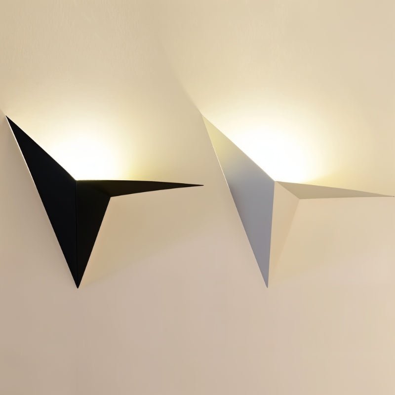 Glisten - Sleek Minimalist Wall Light