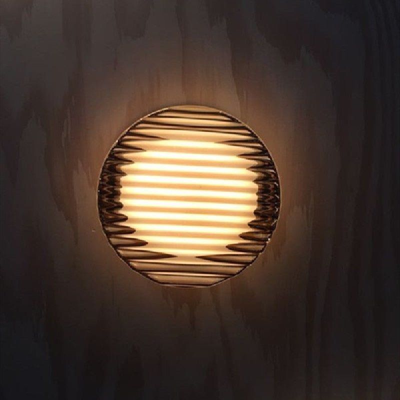 Contemporary Round Wall Sconce - Cristallin