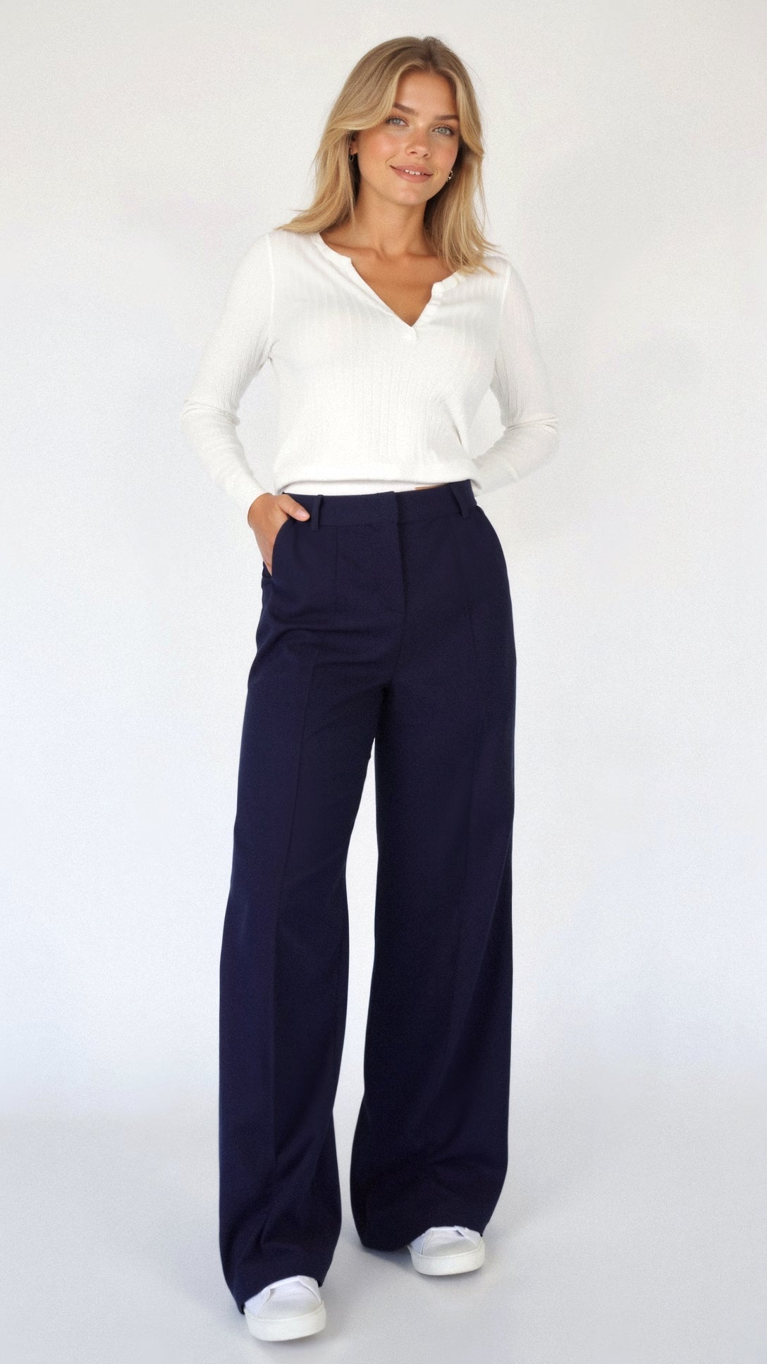 Mathilda - Relaxed Fit Casual Trousers - Ultimate Comfort
